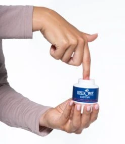 Herome Easydip Nagellakremover Nagellakverwijderaar - In Een Potje Met Ingebouwde Borsteltjes - Navulbaar Met Caring Nail Polish Remover -Mode Cosmetica Winkel 1048x1200
