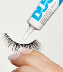 Duo Strip Lash - Wimperlijm - Transparant - 7 G -Mode Cosmetica Winkel 1055x1200 1