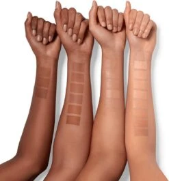 Clinique Superbalanced Foundation - 03 Ivory -Mode Cosmetica Winkel 1119x1200 2