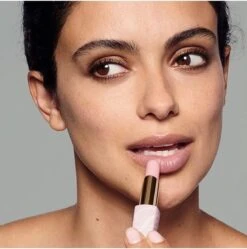 Estée Lauder Pure Color Envy Lip Care Color Replenishing Lip Balm Lippenbalsem 3 Gr -Mode Cosmetica Winkel 1191x1200 5