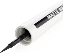 Maybelline Master Ink Matte Waterproof - Black - Eyeliner -Mode Cosmetica Winkel 1200x1002