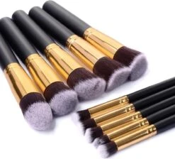 Evvie Set Van 10 Make-up Kwasten Kabuki In Etui Marble - Zwart-Goud -Mode Cosmetica Winkel 1200x1088 1