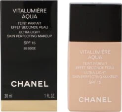 Chanel Vitalumiere Aqua Foundation - 30 Beige - SPF15 - 30 Ml -Mode Cosmetica Winkel 1200x1099