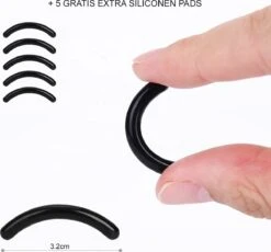 INTER-ESQUE® Wimperkruller Met Kam - Eyelash Curler + 5x Gratis Extra Siliconen Pad - Zwart/Zilver -Mode Cosmetica Winkel 1200x1117 6