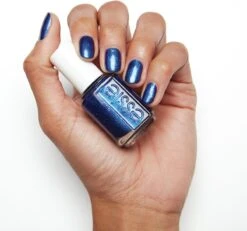 Essie Winter Collection Nagellak – 670 Tied And Blue - Blauwe Glitter Nagellak -Mode Cosmetica Winkel 1200x1122