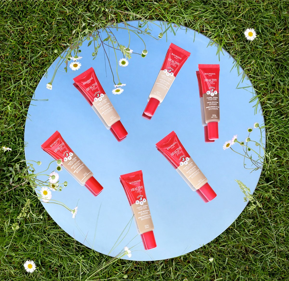 Bourjois Healthy Mix Clean Tinted Beautifier Foundation 002 Light 5 Bourjois Healthy Mix Clean Tinted Beautifier Foundation 002 Light - Afbeelding 5