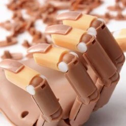 Merkloos Nailtrainer – Nail Practice Hand – Oefenhand Nagelstyliste (incl. 100 Oefen Nagels!) -Mode Cosmetica Winkel 1200x1194