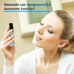 MaxedMore Navulbare Parfumverstuiver 5ml Zilver - 65 Keer Spraybare Parfum Verstuiver - Hervulbaar Tasverstuiver Voor Parfum - Meeneem Mini Geur Flesje Voor Op Reis - Lipstick Formaat Navulbaar Parfumflesje -Mode Cosmetica Winkel 1200x1200 1537