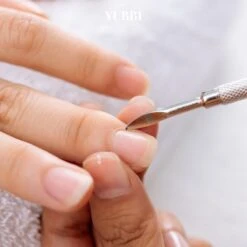 YUBBI™ Professionele Nagelverzorging Set - 5 Delig - Nagelriem Duwer - Bokkenpootje - Gellak Verwijderaar - Nagelvijl - Gel Acryl Nagel Prep - RVS - Inclusief Opbergetui -Mode Cosmetica Winkel 1200x1200 341