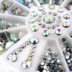 LOUZIR Nagel Diamantjes - Hotfix Rhinestones - 3D Diamond Nail Art Steentjes Set - Carrousel -Strass Nagel - Nagel Decoratie 8 LOUZIR Nagel Diamantjes - Hotfix Rhinestones - 3D Diamond Nail Art Steentjes Set - Carrousel -Strass Nagel - Nagel Decoratie -Mode Cosmetica Winkel 1200x1200 371