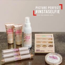 Rimmel London Insta Fix & Matte Make-uppoeder - 01 Clear 25 Rimmel London Insta Fix & Matte Make-uppoeder - 01 Clear -Mode Cosmetica Winkel 1200x1200 524