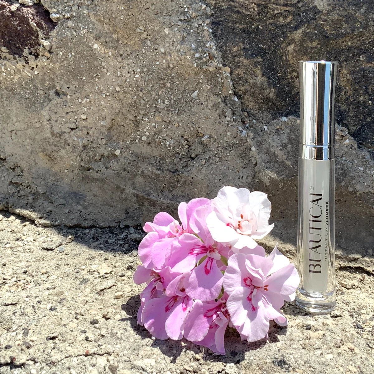 BEAUTICAL Instant Lip Plumper - Vollere Lippen - Lip Maximizer, Lipgloss, Lippenbalsem - Make-up Lippen, Beauty - Hydraterend, Plumping 4 BEAUTICAL Instant Lip Plumper - Vollere Lippen - Lip Maximizer, Lipgloss, Lippenbalsem - Make-up Lippen, Beauty - Hydraterend, Plumping - Afbeelding 4