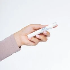 Herome Corrector Pen - Milde Acetonvrije Nagellakremover In Een Handige Stift - 3ml. -Mode Cosmetica Winkel 1200x1200 72