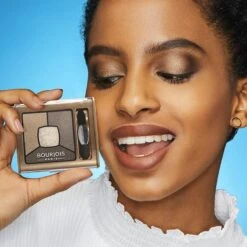 Bourjois Smoky Stories Oogschaduw Quatuor Oogschaduw - 06 Upside Brown -Mode Cosmetica Winkel 1200x1200 879