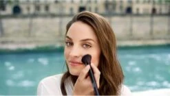 Bourjois - Delice De Poudre Bronzing Powder Browning Powder 52 16.5G -Mode Cosmetica Winkel 1200x679 2