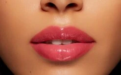 Lancome L'Absolu Mademoiselle Balm Plumming Effect Lippenbalsem 3.2 Gr -Mode Cosmetica Winkel 1200x744 2