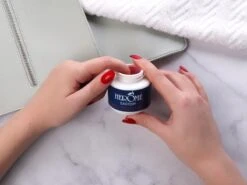 Herome Easydip Nagellakremover Nagellakverwijderaar - In Een Potje Met Ingebouwde Borsteltjes - Navulbaar Met Caring Nail Polish Remover -Mode Cosmetica Winkel 1200x900 2