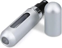 MaxedMore Navulbare Parfumverstuiver 5ml Rood/Licht Roze/ Oranje/Groen/ Blauw/ Grijs - 65 Keer Spraybare Parfum Verstuiver - Hervulbaar Tasverstuiver Voor Parfum - Meeneem Mini Geur Flesje Voor Op Reis - Lipstick Formaat Navulbaar Parfumflesje -Mode Cosmetica Winkel 1200x928 5