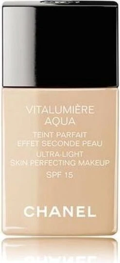 Chanel Vitalumiere Aqua Foundation - 30 Beige - SPF15 - 30 Ml -Mode Cosmetica Winkel 548x1200