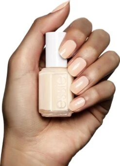 Essie Nagellak - 5 Allure - Roze -Mode Cosmetica Winkel 868x1200