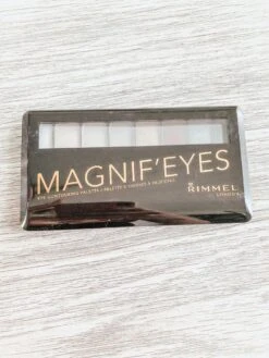 Rimmel London Rimmel Magnif'Eyes Eye Oogschaduw Palette - 003 Grunge Glamour -Mode Cosmetica Winkel 900x1200 25